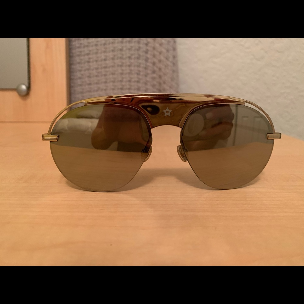 Dior Gold Aviator Sunglasses - Picture 4 of 6